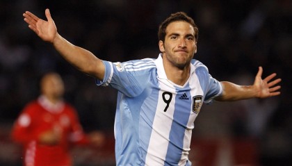 开云体育app下载-新疆男篮加大球员康复投入保障健康出战，新疆男篮官宣